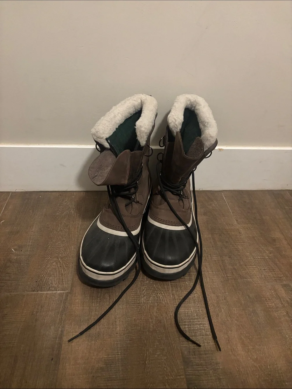 Sorel Men's Brown Lace-Up Waterproof Winter Boots with Fleece Collar